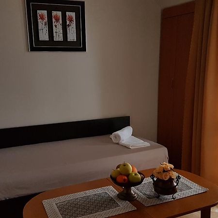 Tashevi Apartments Pomorie Ngoại thất bức ảnh