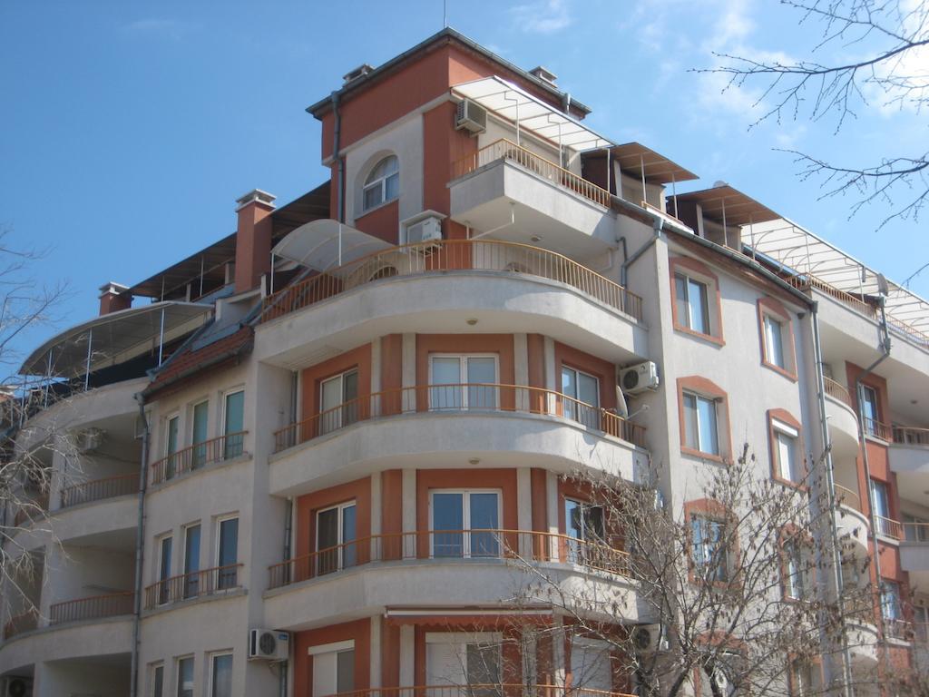 Tashevi Apartments Pomorie Ngoại thất bức ảnh