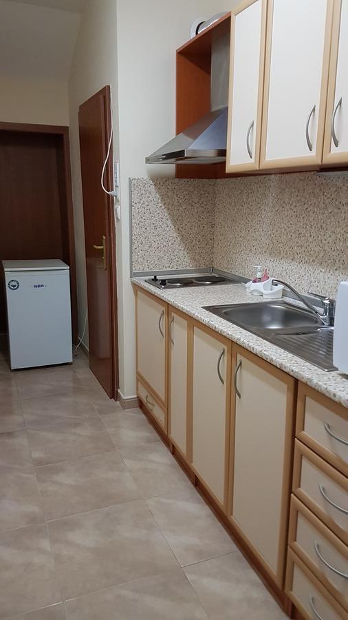 Tashevi Apartments Pomorie Ngoại thất bức ảnh